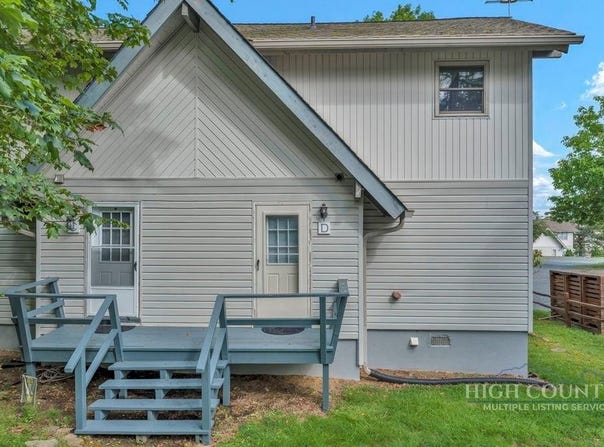 101 Hornbeam Road, Beech Mountain, NC 28604