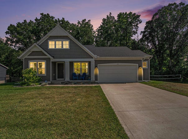 422 Windchime Drive, Comstock Park, MI 49321