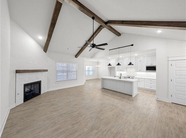 92 Northampton Drive, Bella Vista, AR 72715