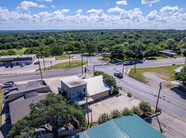 3711 Austin Avenue, Brownwood, TX 76801