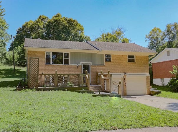 18205 E 27th Street S, Independence, MO 64057