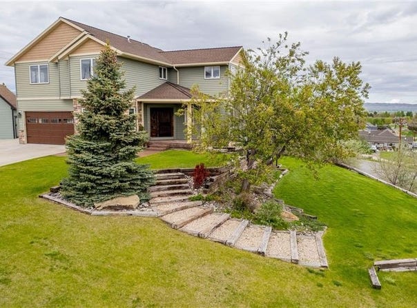 1331 Arizona Pl, Cody, WY 82414