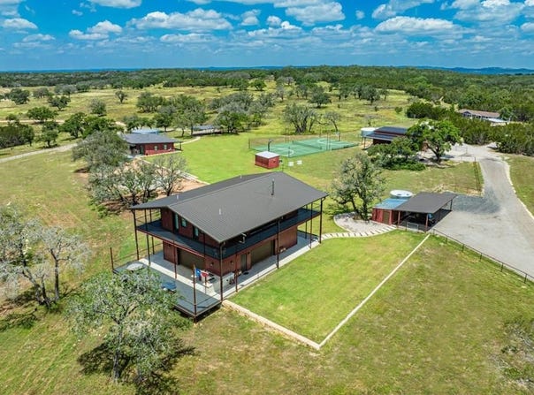 1430 Gibson-Best Road, Hye, TX 78635