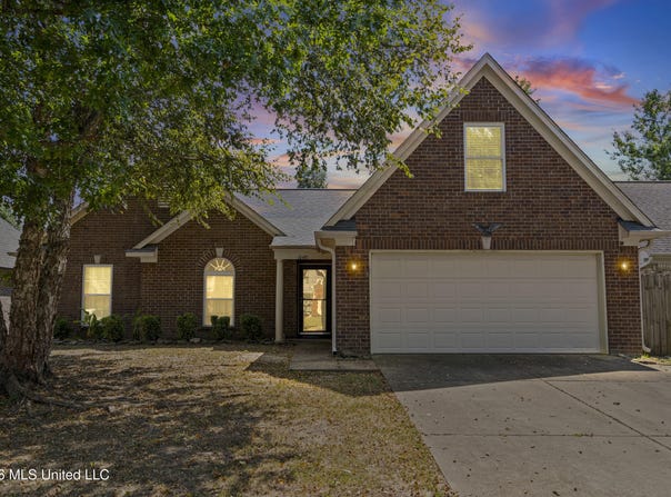 10481 Rhapsody Cove, Walls, MS 38680
