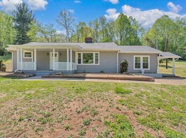 112 Frankie Lane, Stuart, VA 24171
