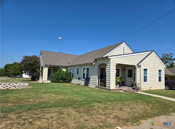 404 Fennimore Street, Gatesville, TX 76528