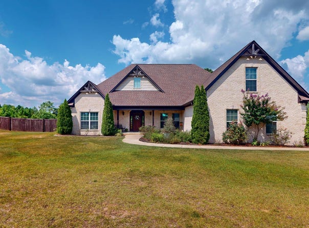 338 Beasley Drive, Lexington, TN 38351