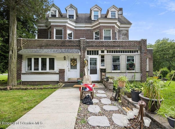 27 Broad Street, Ashland, PA 17921