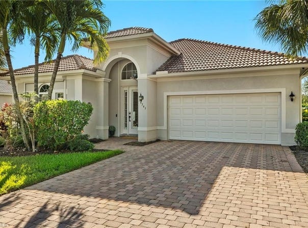 26341 Stonewall, BONITA SPRINGS, FL 34135
