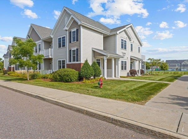 127 Holland Lane, Williston, VT 05495