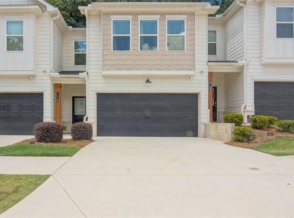 5516 Rockfern Drive, Lilburn, GA 30047
