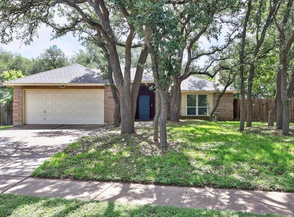 16605 Black Kettle Dr, Leander, TX 78641