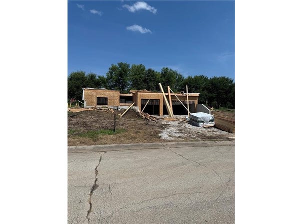 12404 Morgan Street, Excelsior Springs, MO 64024