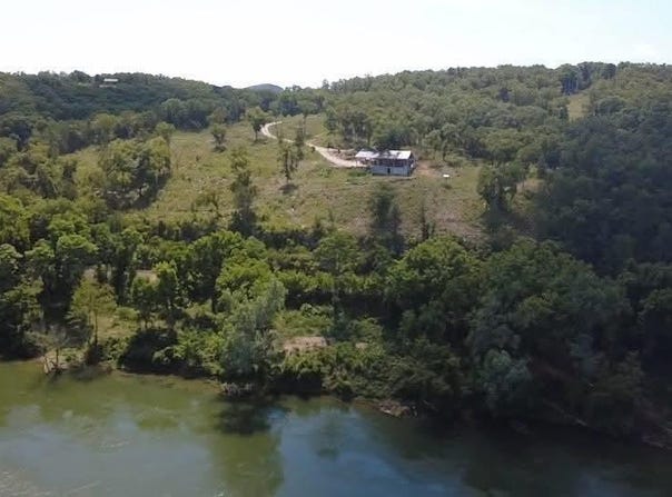 675 Ridge Top Rd, Melbourne, AR 72556