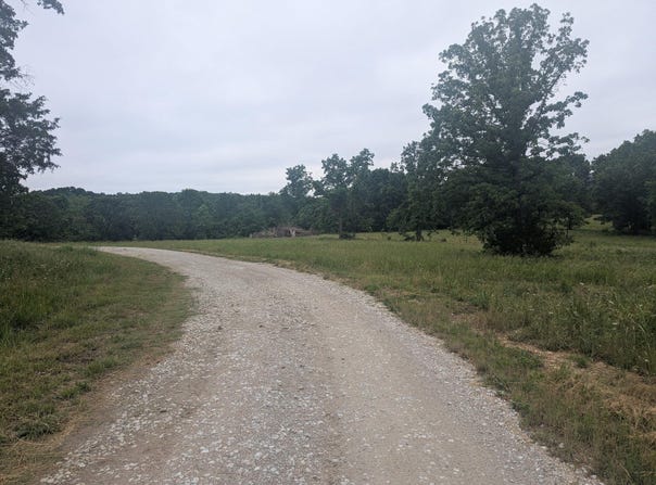 Semic Lane, Cape Fair, MO 65624