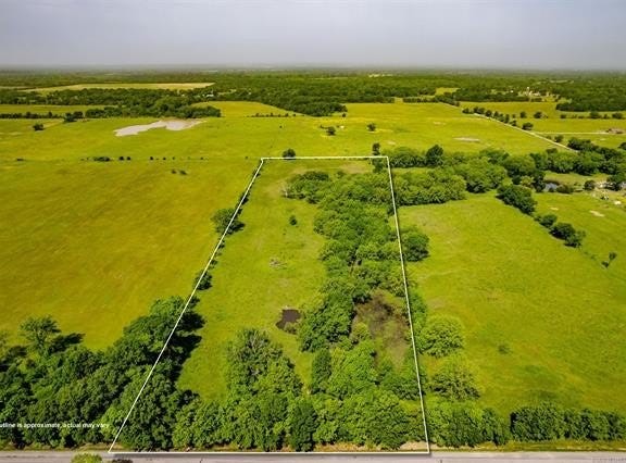 11 S 260 Road, Wagoner, OK 74467