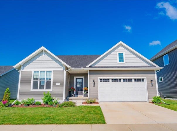 1168 Oak Knoll Road, Sun Prairie, WI 53590