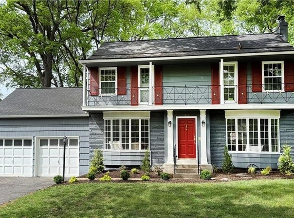 1212 W 69th Street, Kansas City, MO 64113