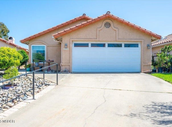 444 Calle Bonita, Santa Maria, CA 93455