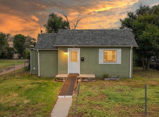 321 Jefferson St, Sterling, CO 80751