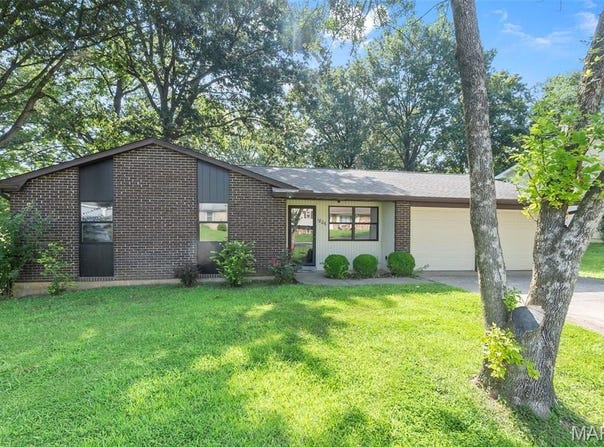 1806 Grandview Drive, Cape Girardeau, MO 63701