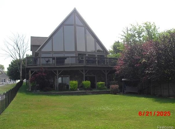 1907 Riverside Drive, Port Huron, MI 48060