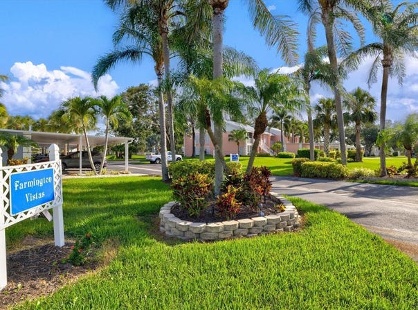 437 CERROMAR LANE, VENICE, FL 34293