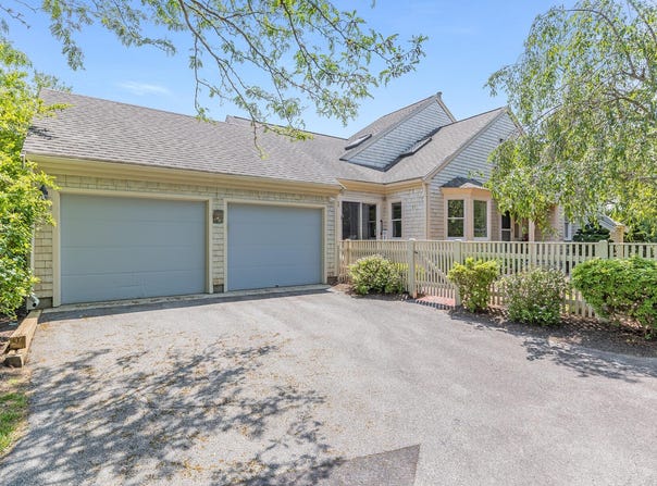 2 Pine Grove Village, Yarmouth Port, MA 02675