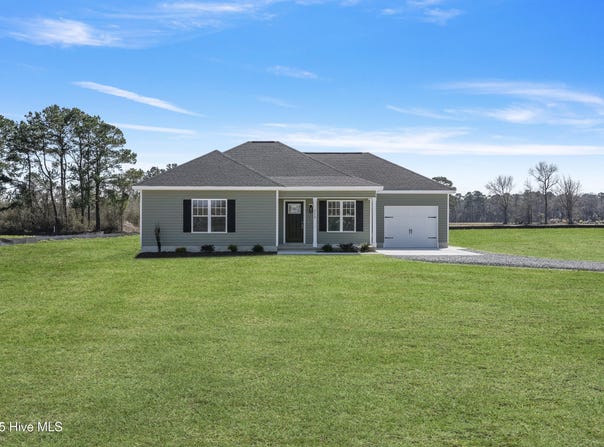2228 Indian Town Road, Clinton, NC 28328