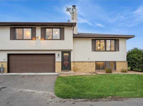 8431 Toledo Avenue N, Brooklyn Park, MN 55443