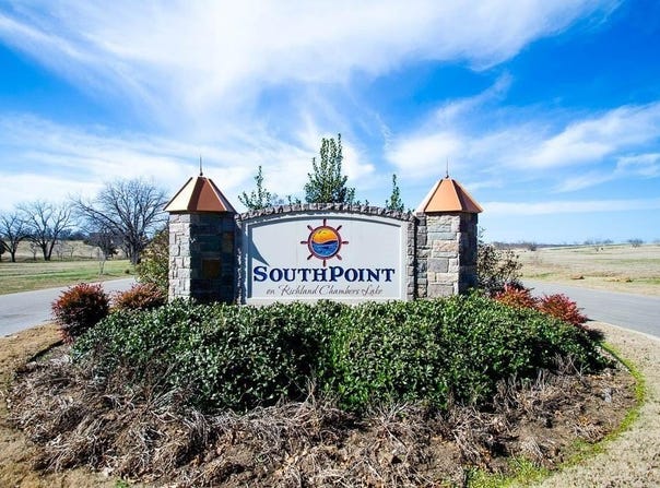 Lot 1r South Point Drive, Streetman, TX 78859