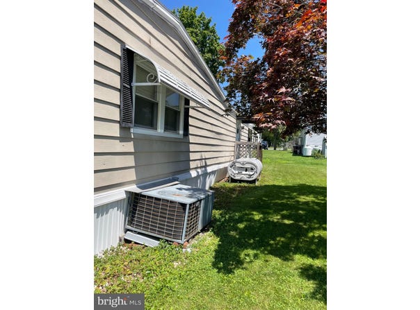 234 FRIEDEN MANOR, SCHUYLKILL HAVEN, PA 17972