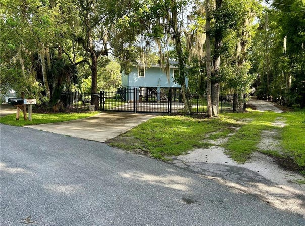 23733 BASIN DRIVE, ASTOR, FL 32102