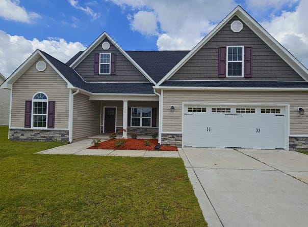 715 Hope Dexter Drive, Jacksonville, NC 28546
