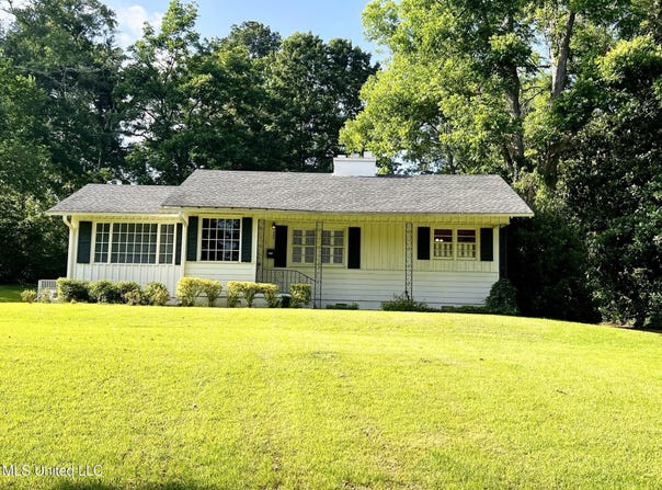 400 Spring Street, Lexington, MS 39095