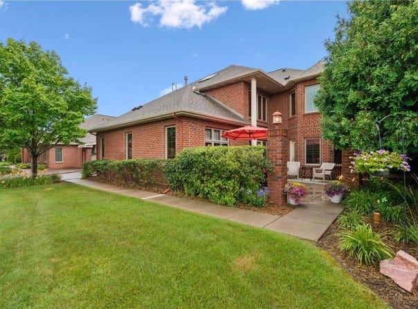245 W Canyon Drive, Hudson, WI 54016