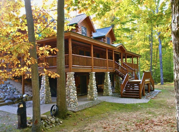 6402 Rustic Pine Trail, Alanson, MI 49706