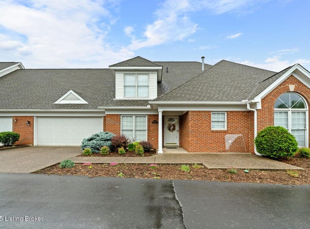 10431 Monticello Forest Cir, Jeffersontown, KY 40299