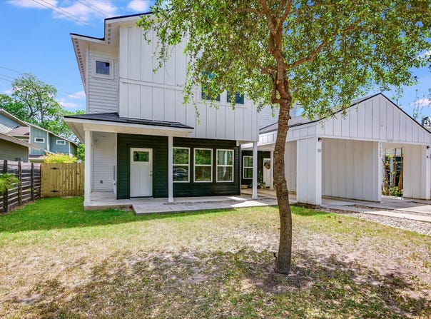 1121 Walton Ln, Austin, TX 78721