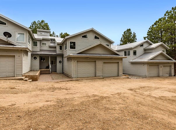 40 Mammoth Mountain Rd, Angel Fire, NM 87710