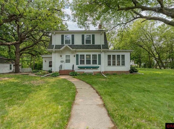 407 W 8th Street, Mankato, MN 56001