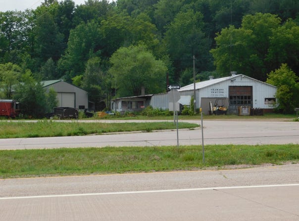 N5693 LEOPOLIS Road, SHAWANO, WI 54166-0000