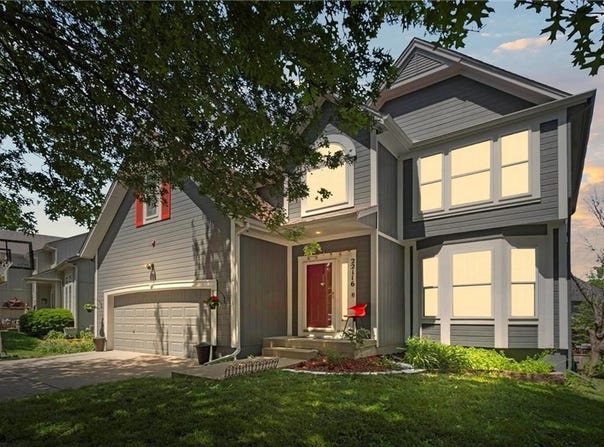 22116 W 51st Street, Shawnee, KS 66226