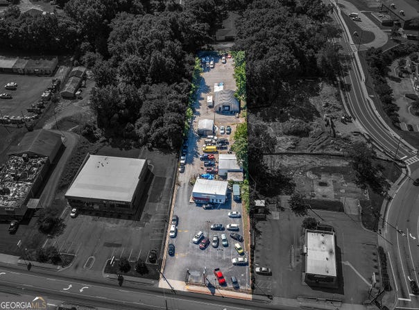 1128 West, Conyers, GA 30012