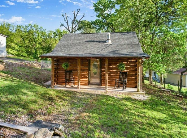 6801 Beach Drive, Radford, VA 24141