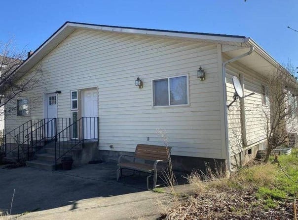220 Bruce St, Waitsburg, WA 99361