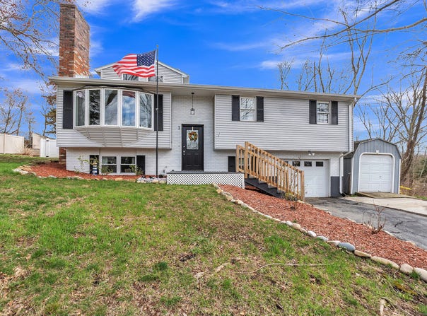 3 Plainview Drive, Plainfield, CT 06239