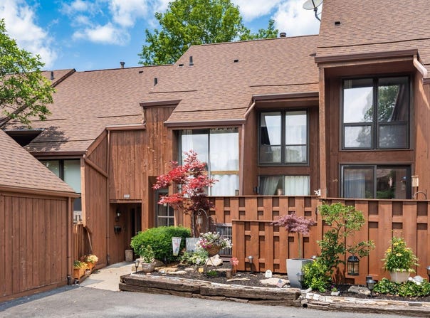 4958 Wintersong Lane, Westerville, OH 43081