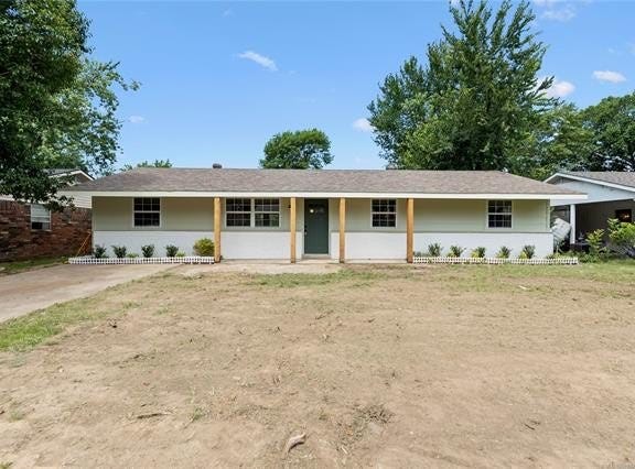 1103 S Choctaw Place, Claremore, OK 74017