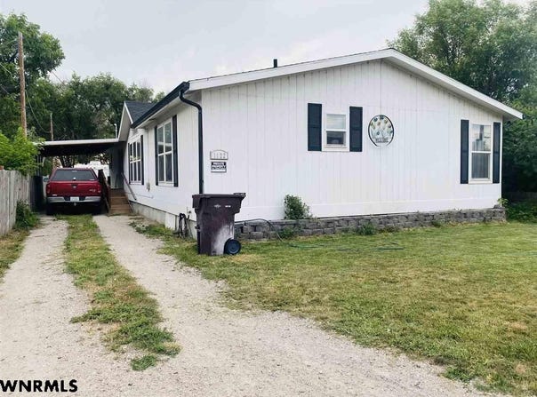 1122 AVENUE R, Scottsbluff, NE 69361